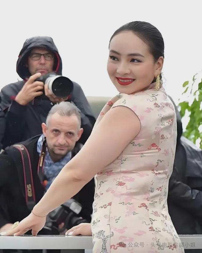 突发！提前回美国！急了，再见字母哥！