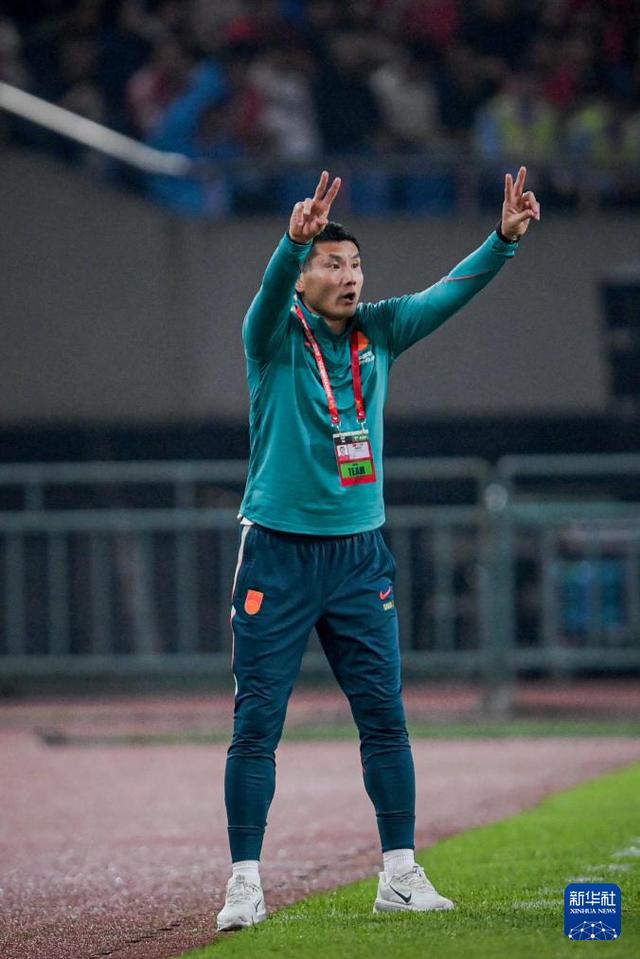 佛山“西甲”南部赛区启幕：一张球票串起六镇“两业融合”新图景