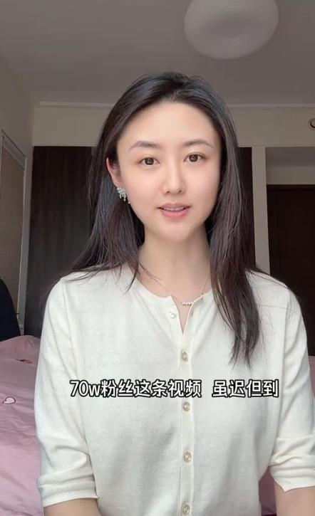 康韦尔19+3伯里斯18分 热火7人得分上双大胜雄鹿