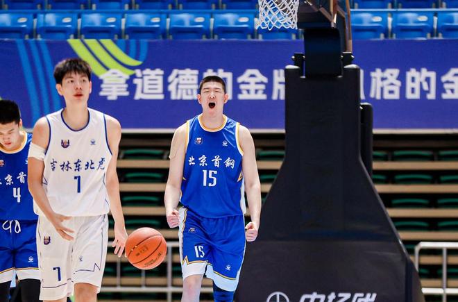 沃齐尼亚:能逼平西班牙很满意;我一辈子都在渴望这样的时刻